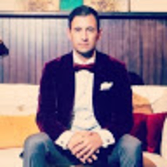 Meet your Posher, Alex - Picture 1 of 1